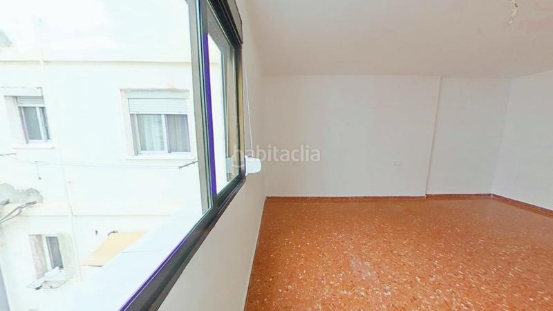 Foto fab9983d-081e-4a4c-bd3c-6b94b4a75903. Appartamento in Torrefiel Valencia