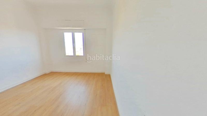 Foto 4ec46ecd-8cac-4eb8-91b0-e9dc1393dbdf. Piso en Arrancapins Valencia