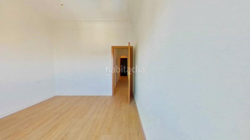 Foto e931651e-1f7d-45e8-bc49-370774087a37. Piso en Arrancapins Valencia