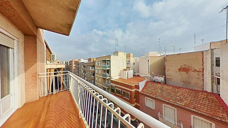 Foto 004ba51a-2a91-4e1e-af0a-eb98c0a6a9af. Piso en Carrús Este Elche / Elx