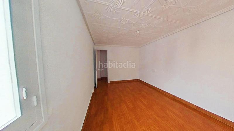 Foto 56f8b87d-9f8a-4dec-bc4d-e61333e93a62. Piso en Carrús Este Elche / Elx
