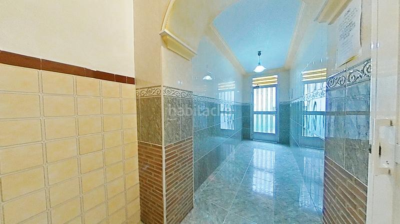Foto e7cd895a-c802-4369-9983-c3415d111332. Piso en Carrús Este Elche / Elx