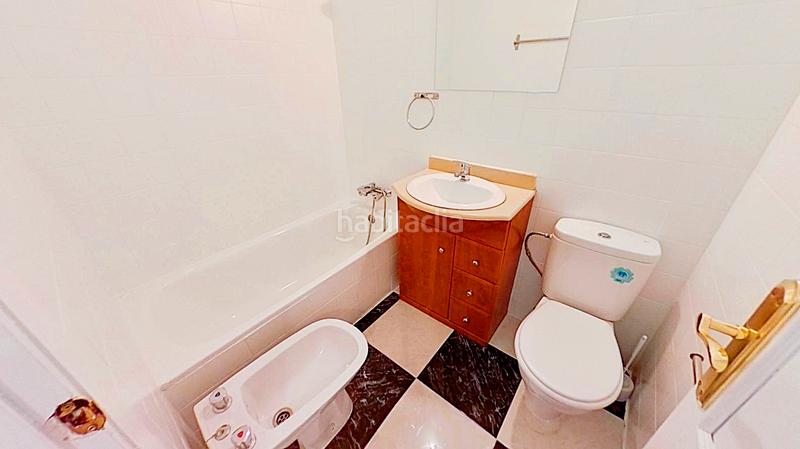 Foto 20d9a92b-ccf3-4284-83db-3b2062aad131. Piso en Palomeras Sureste Madrid