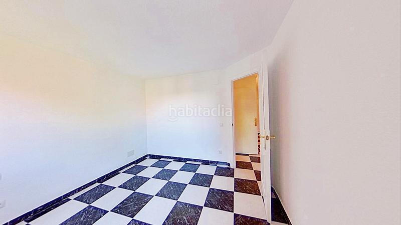 Foto 6d8b1ef9-1e5f-4aad-9de2-b71d128f6c52. Piso en Palomeras Sureste Madrid