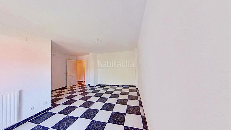 Foto bd692c8c-8e22-4218-9e70-cade4d8d7084. Piso en Palomeras Sureste Madrid
