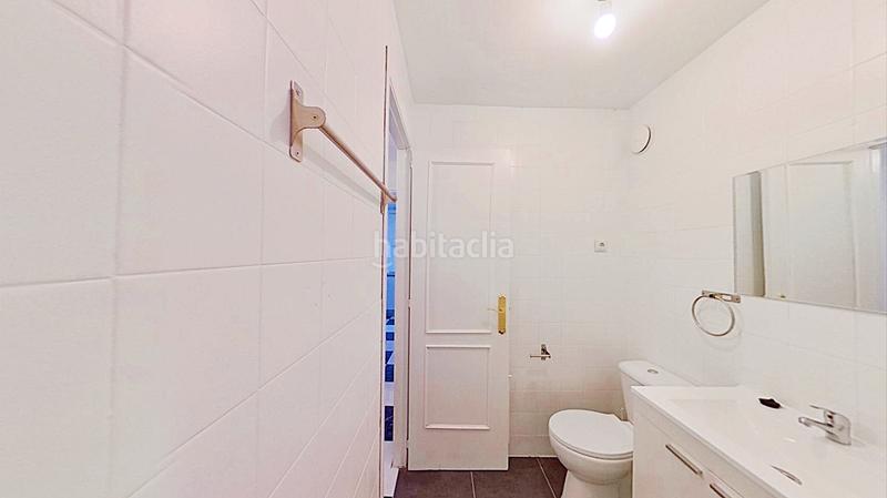 Foto ccdce98c-66df-41bf-8d9d-79d52b388887. Piso en Palomeras Sureste Madrid