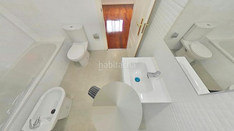 Foto 15c13eae-a70f-4846-8f8d-02a03ac26d45. Piso en Pedregalejo - Morlaco Málaga