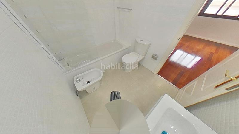 Foto dd00e04c-f52b-430e-8531-db22a6e99c64. Piso en Pedregalejo - Morlaco Málaga