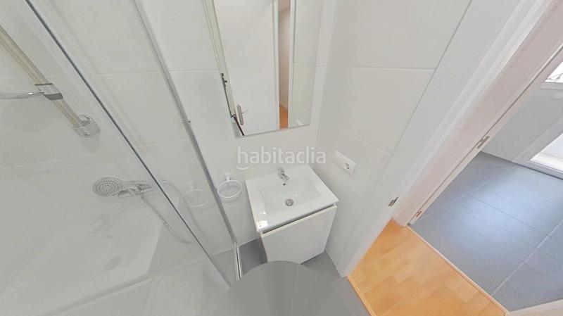 Foto 16e0fca6-3c78-401a-8c18-30fa291f0732. Appartamento in Llefià Badalona