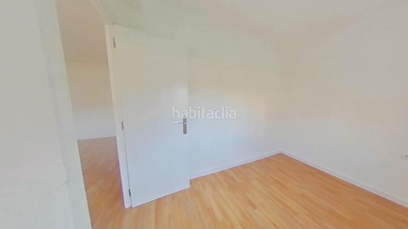 Foto 4f7bc9c1-da3c-4b97-bde2-1475e5e477b2. Appartamento in Llefià Badalona