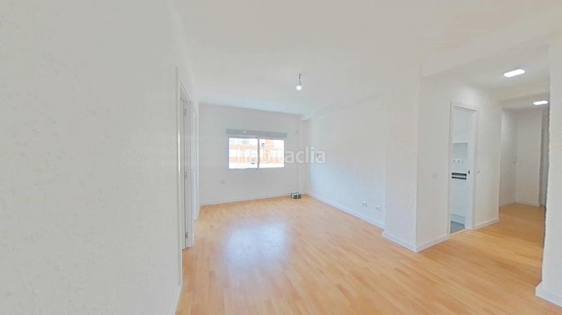 Foto b9d91949-909d-4720-8004-bc66fe69336e. Appartamento in Llefià Badalona