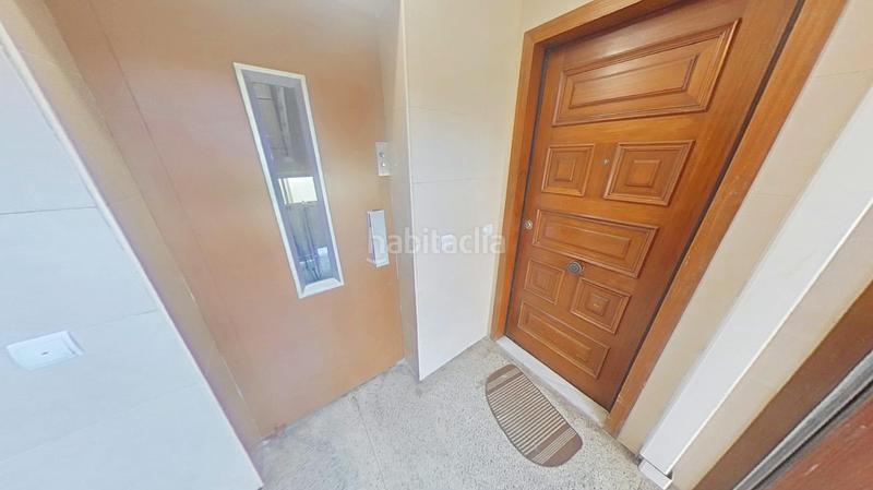 Foto e74ac9e0-a191-4b6c-8a8d-c6e7d915e159. Appartamento in Llefià Badalona