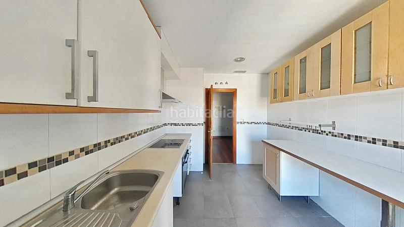 Foto d79a5e15-f7ad-49e2-bcf2-b0eb6099fb8b. Piso en Centro Getafe