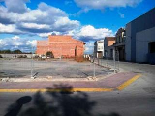 Solar industrial a Carrer lleida 37. Iag suelo torres de segre