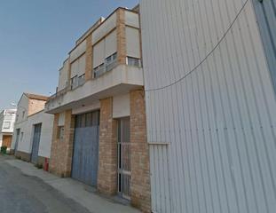 Nau industrial a Carrer lleida 36. Iag nave torres de segre
