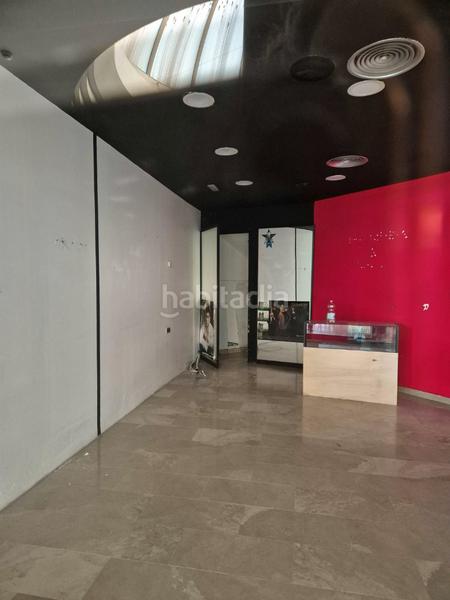 Foto c1285f92-4ffd-463f-8ff5-d5cf71e21691. Local comercial en arabial 45 en Fígares Granada