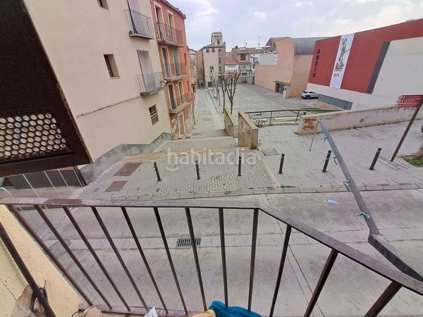 Foto cef626b1-afea-4d22-bb4e-bfcfe2b55f3a. Edifici a carrer barrinou 36 a Balaguer