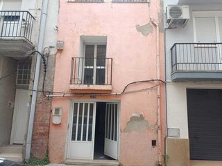 Maison jumelée à Carrer sant pasqual 36. Subasta de casa en calle sant pasqual de ulldecona