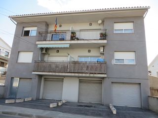Pis a Carrer del puigmal 7. Piso en palau-solita i plegamans (barcelona)