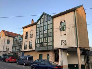 Etagenwohnung  Avenida da maía 13. Subasta de piso en avenida da maía de bertamirans - ames ( a cor