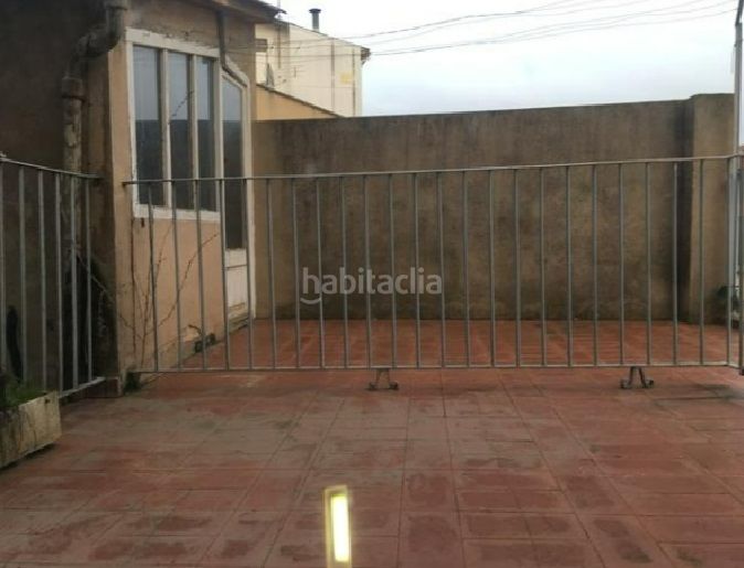 Foto ef6e8267-b490-4f77-9fb9-4ce4c5b1a26d. Edificio in Navàs
