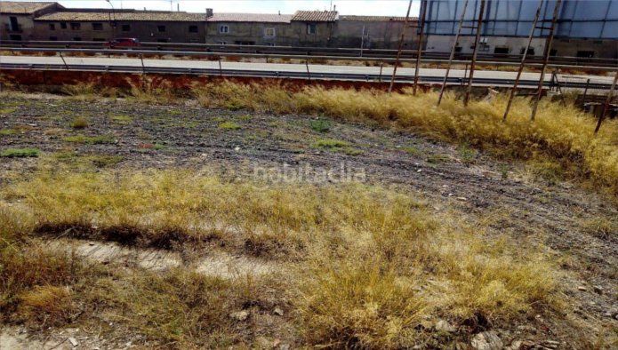 Foto 04a1ebb1-d65f-4256-bf28-c5a6c6aa3d5c. Area edificabile industriale in Joyosa (La)