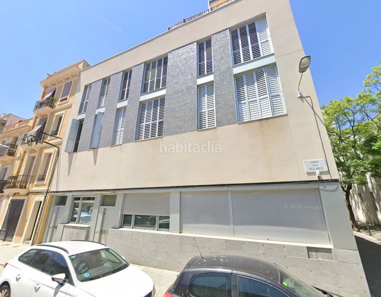 Foto a26afcac-916f-4804-b301-19fe3dd2dd2c. Local comercial a carrer dels pellaires 39 a Diagonal Mar i el Front Marítim del Poblenou Barcelona