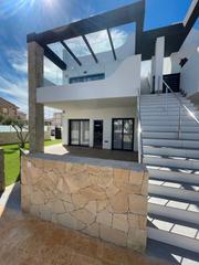 Zweistöckige Wohnung in Los Almendros