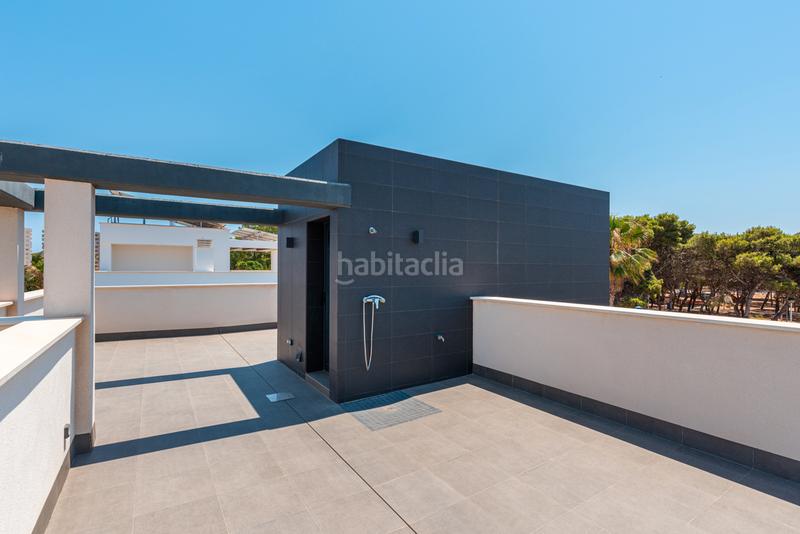 Foto 69d10722-98d4-4551-8bef-f445ce23dd3b. Chalet con parcheggio in Playa Honda-Playa Paraíso Cartagena