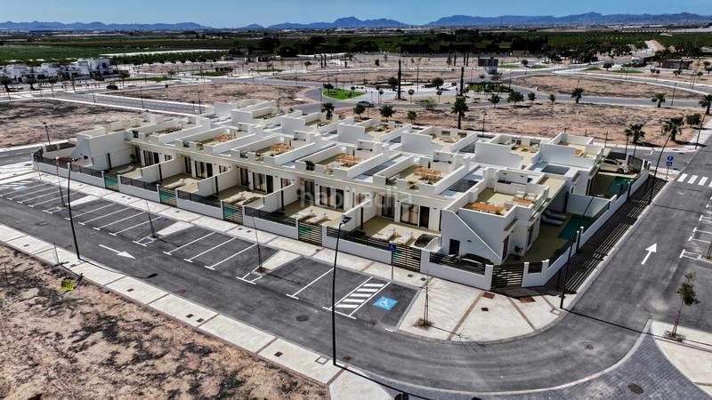 Foto 05a4986e-bf2b-48b2-a518-f7ce6b726ec6. Chalet con piscina in Roldán Torre - Pacheco