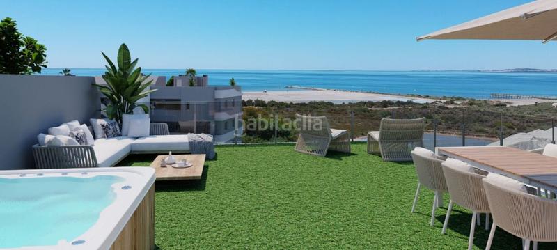 Foto 0f629355-1512-4121-a9a3-7fe1b35928c5. Àtic amb piscina a Playa Tamarit-Playa Lissa Santa Pola