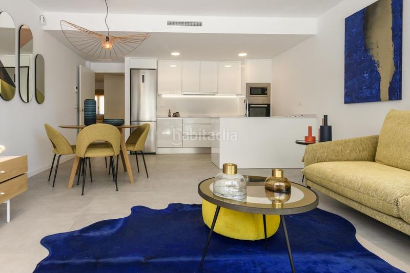 Foto 0e8b907a-4373-4257-941d-94d5db9394c8. Appartamento con piscina in Campoamor Orihuela