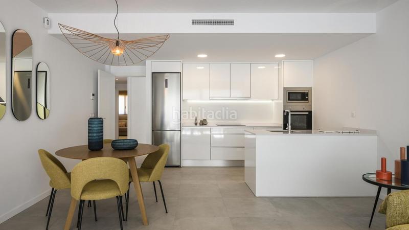 Foto 0f21ba12-5f9a-4c58-a60d-8c53bcc808c8. Appartamento con piscina in Campoamor Orihuela