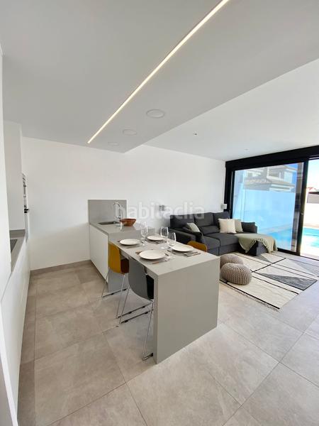 Foto 404e43b8-7bb8-41c8-9712-9ceb215d678d. Maison jumelée avec piscine dans Santiago de La Ribera San Javier