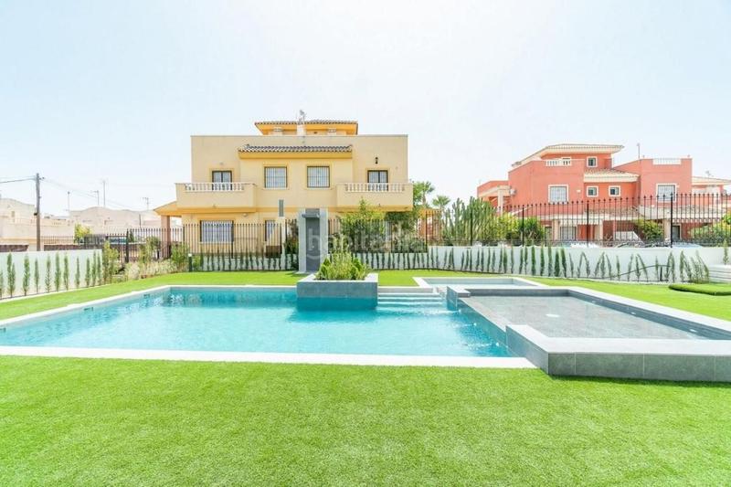 Foto 76a78db8-80be-453b-8465-db33798ff34a. Erdgeschoss mit pool in Los Balcones-Los Altos Torrevieja