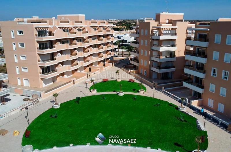 Foto a48a0722-9fde-4d9e-bcc2-6041fc14854e. Erdgeschoss mit pool in El Raso Guardamar del Segura