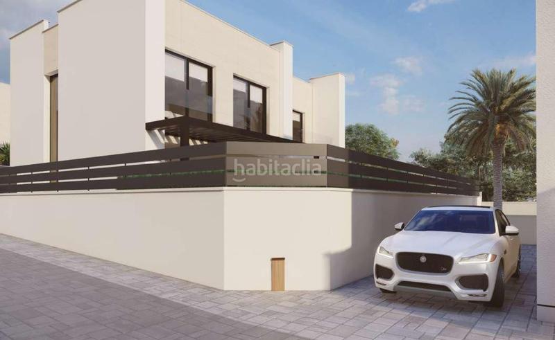 Foto 7c4ee76e-0140-42ee-8bfc-b496f71a3a54. Chalet avec piscine dans Salafranca-Lloixa San Juan de Alicante