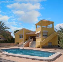 Chalet en Toms Maestre