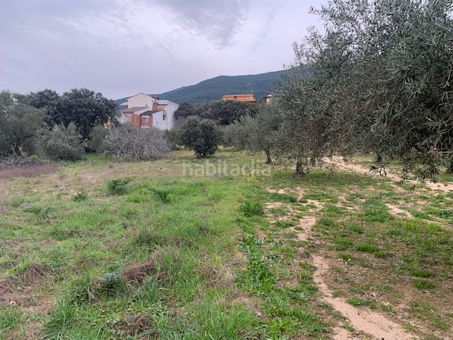 Foto 43462fbc-3d40-4959-be27-053369167230. Terreny residencial a Sotillo de la Adrada
