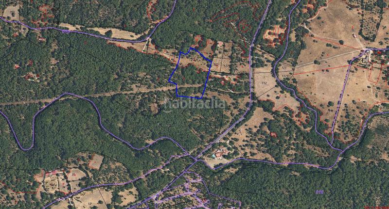 Foto fc43c053-a91e-48b3-9287-a1b187d7b768. Finca rústica a Adrada (La)