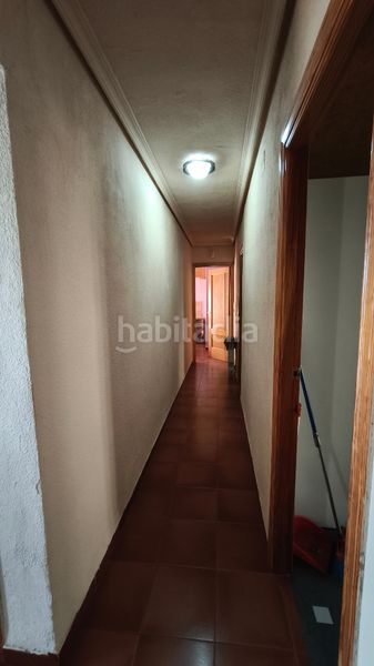 Foto c5a51e5d-c232-4ef5-8f70-89aedb41eb7a. Chalet con camino riscaldamento parcheggio piscina in Santa María del Tiétar