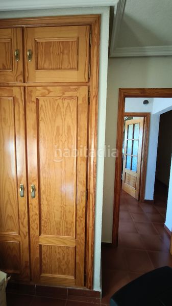 Foto e908c463-fc63-41b9-bd3f-58262341463b. Chalet con camino riscaldamento parcheggio piscina in Santa María del Tiétar