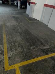 Parking voiture  Carrer joventut. Plaza de parking bien ubicada en collblanc!