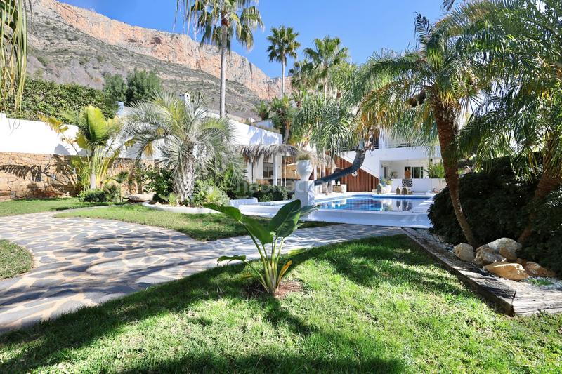 Foto 9bc825cf-06e6-46be-8252-1438964d4396. Casa villa en venta en jávea en Montgó - Ermita Xàbia