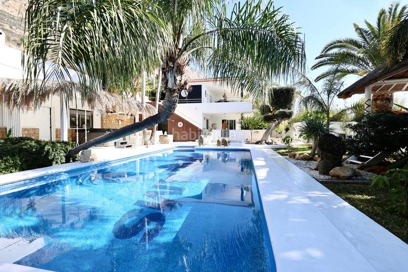 Foto b5b63296-f0fb-4a46-a1f4-9aa8de466dc8. Casa villa en venta en jávea en Montgó - Ermita Xàbia