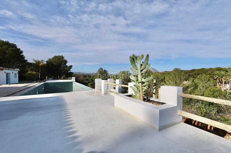 Foto 11d5d5f5-ade7-4802-a0b2-2e63b2200e0f. Casa villa en venta en javea cerca de la playa en Xàbia
