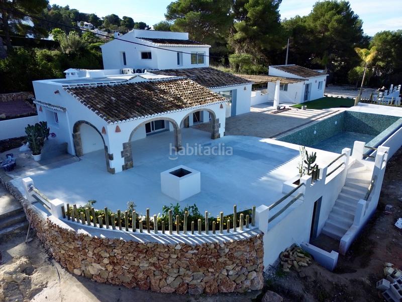 Foto 4b6a07f8-bd5f-452f-b255-152b3e451259. Casa villa en venta en javea cerca de la playa en Xàbia