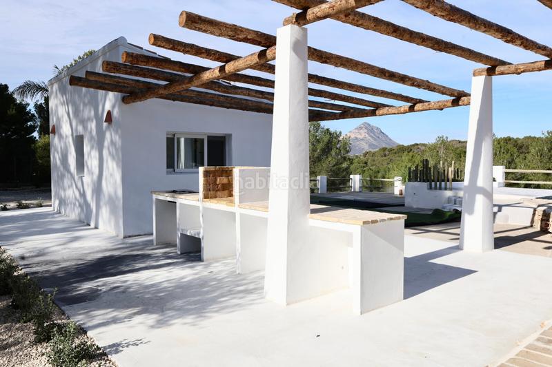 Foto a305e0e7-37cd-4c31-b64c-358306115349. Casa villa en venta en javea cerca de la playa en Xàbia