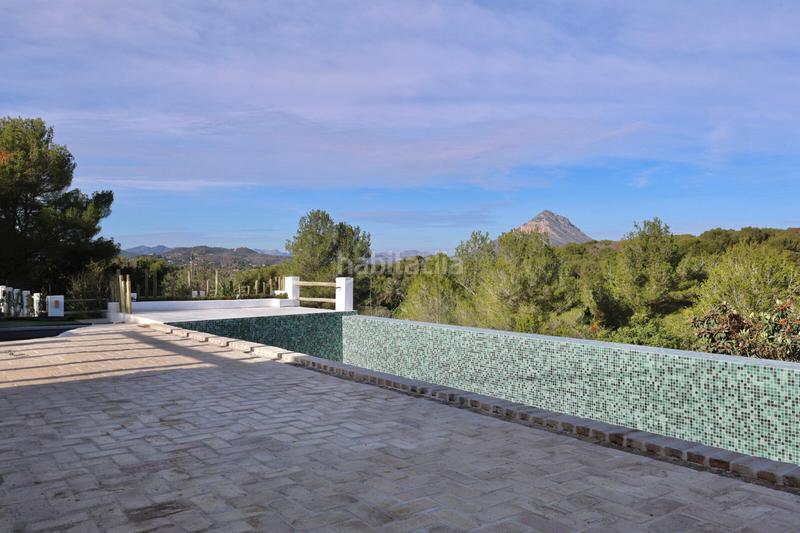 Foto c4b29305-e82c-4982-83c0-e1a247ae5a2b. Casa villa en venta en javea cerca de la playa en Xàbia