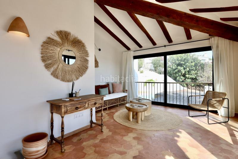 Foto 15e7013d-e385-4b19-b8ee-ea0b3a024677. Casa villa en venta en jávea con vistas al mar en urbanización puchol en Xàbia